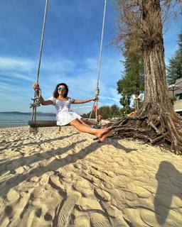 Shirley Setia feet photo 15