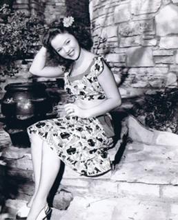 Shirley Temple feet photo 7