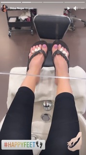 Shiva Negar feet photo 14