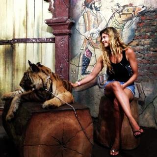 Shiva Safai feet photo 17