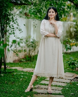 Shivada Nair feet photo 9