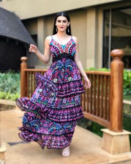 Shivaleeka Oberoi feet photo 5