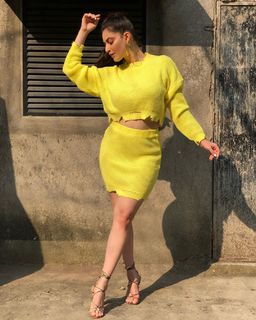 Shivaleeka Oberoi feet photo 4