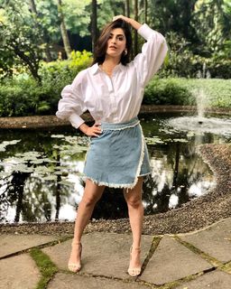 Shivaleeka Oberoi feet photo 3