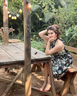 Shivaleeka Oberoi feet photo 5