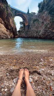 Shivaleeka Oberoi feet photo 15