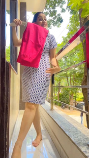 Shivaleeka Oberoi feet photo 3