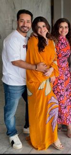 Shivaleeka Oberoi feet photo 14