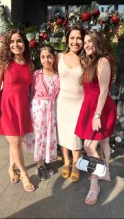 Shivaleeka Oberoi feet photo 19