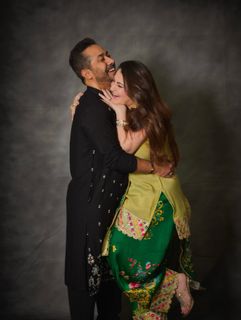 Shivaleeka Oberoi feet photo 11