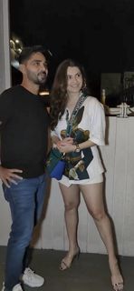 Shivaleeka Oberoi feet photo 14