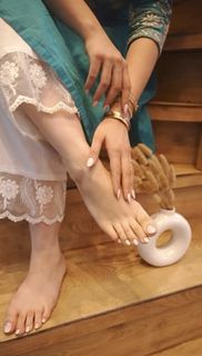 Shivaleeka Oberoi feet photo 18
