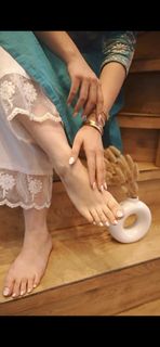 Shivaleeka Oberoi feet photo 11