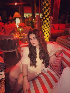 Shivaleeka Oberoi feet photo 14