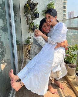 Shivangi Joshi feet photo 11
