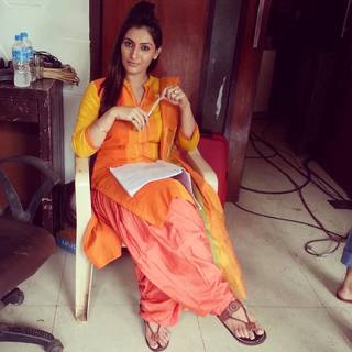 Shivangi Verma feet photo 3