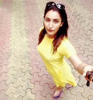 Shivangi Verma feet photo 8