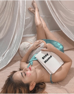 Shiwali Bhola feet photo 2
