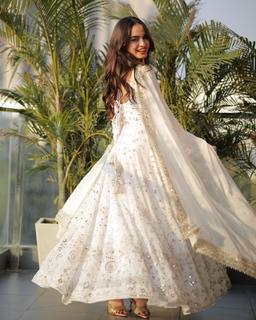 Shiwali Bhola feet photo 16