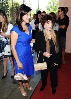 Shohreh Aghdashloo feet photo 6