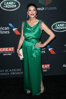 Shohreh Aghdashloo feet photo 9