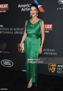 Shohreh Aghdashloo feet photo 3