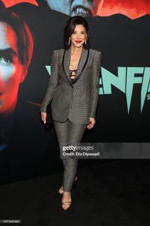 Shohreh Aghdashloo feet photo 13