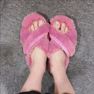Shon Seung-wan feet photo 7