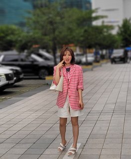 Shon Seung-wan feet photo 16