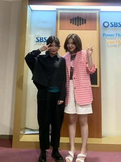 Shon Seung-wan feet photo 8