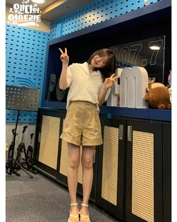 Shon Seung-wan feet photo 14