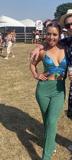 Shona McGarty feet photo thumbnail