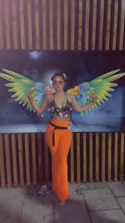 Shona McGarty feet photo thumbnail