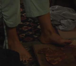 Shona McGarty feet photo thumbnail