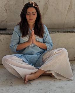 Shonali Nagrani feet photo 4