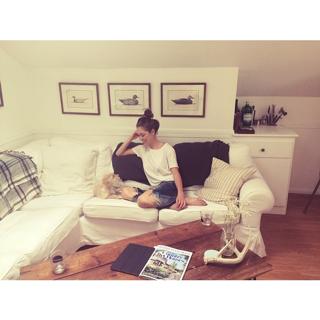 Shoshana Bush feet photo 3