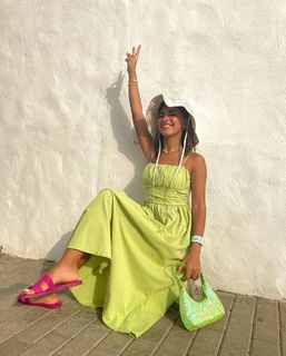 Shouq Mohammed feet photo 1