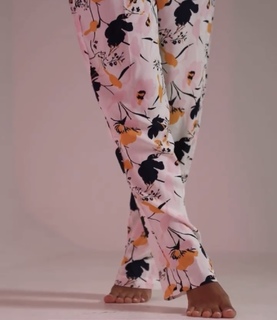 Shouq Mohammed feet photo 10