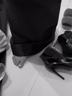 Shouq Mohammed feet photo 11