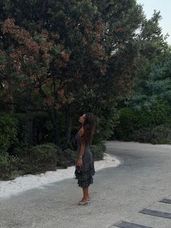 Shouq Mohammed feet photo 9