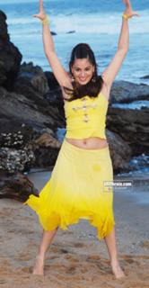 Shraddha Arya feet photo thumbnail