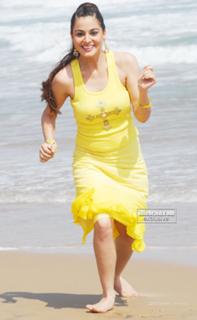 Shraddha Arya feet photo thumbnail