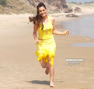 Shraddha Arya feet photo thumbnail