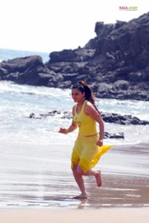 Shraddha Arya feet photo thumbnail