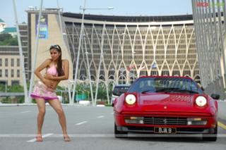 Shraddha Arya feet photo thumbnail