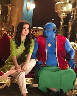 Shraddha Arya feet photo thumbnail