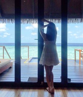 Shraddha Arya feet photo thumbnail