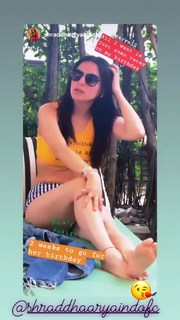 Shraddha Arya feet photo thumbnail
