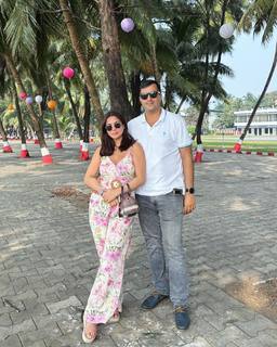 Shraddha Arya feet photo thumbnail