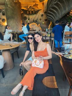 Shraddha Arya feet photo thumbnail